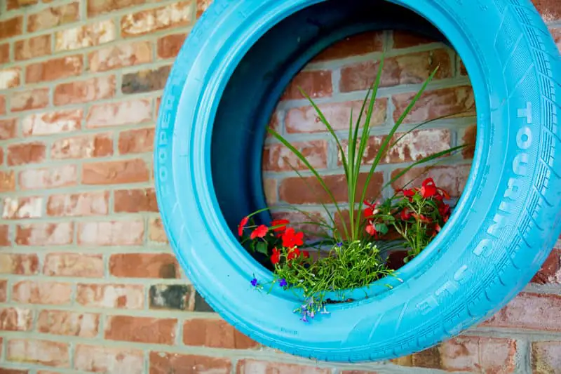 Tire Planter Ideas