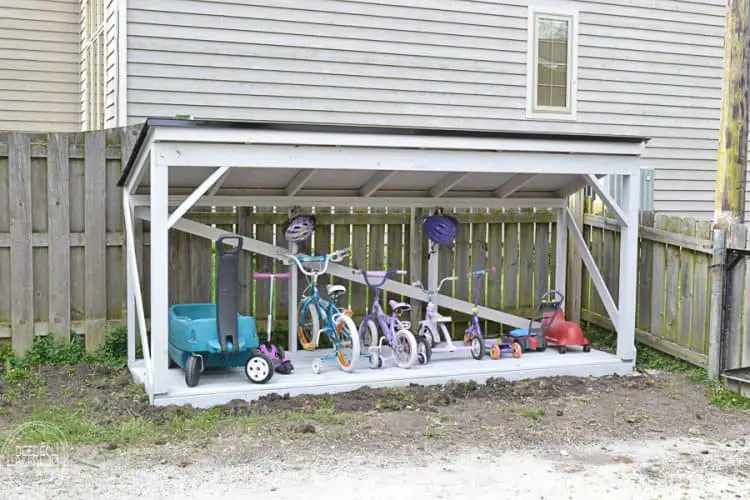 outdoor toy storage diy