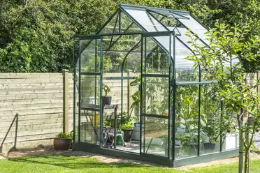 Greenhouse Ideas For Year Round Gardening In 21 Own The Yard