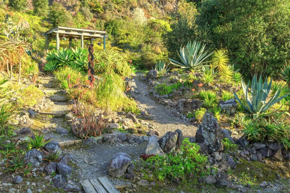 17 Hillside Landscaping Ideas To Beautify Your Hillside Yard In 2020