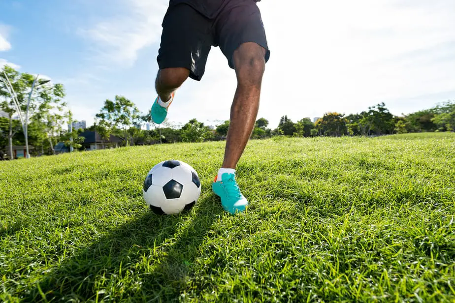 soccer shoes for flat feet